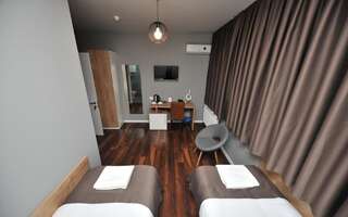 Отель Boho Tiflis Hotel Тбилиси Двухместный номер с 2 отдельными кроватями-3